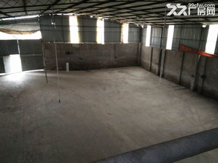 出租巴南区南泉镇2400平厂房-图1