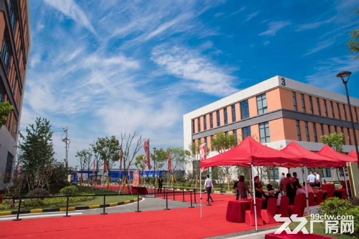 证件齐全，工业用地，低价出售厂房璧山高新区，不收取任何费用-图2