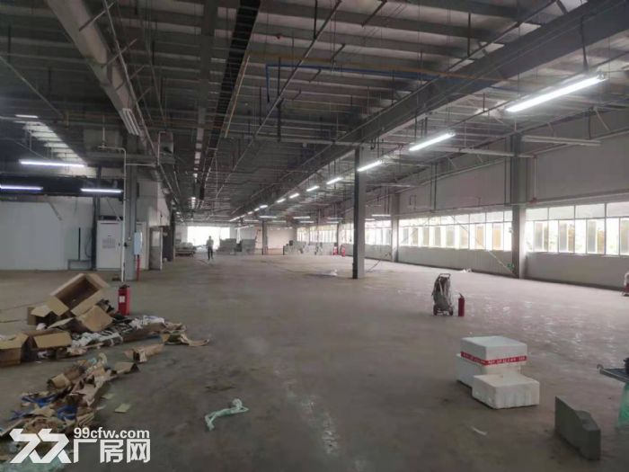 主城巴南界石  钢构厂房出租  层高14米   可做行车-图1
