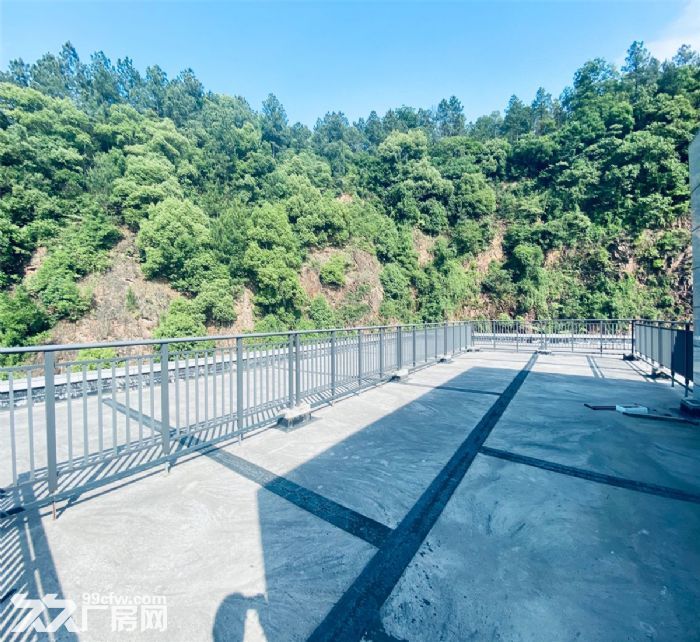 临平中心 7栋独栋厂房 20000平 可办公 位置优越-图1