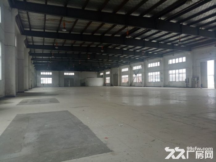 出租临平6000方厂房，单层3000方层高12米有行车，价格30块-图1