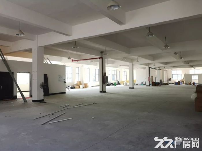 桐乡洲泉青石工业区1栋4000方，另一栋3楼2000方，价格；16元  -图4