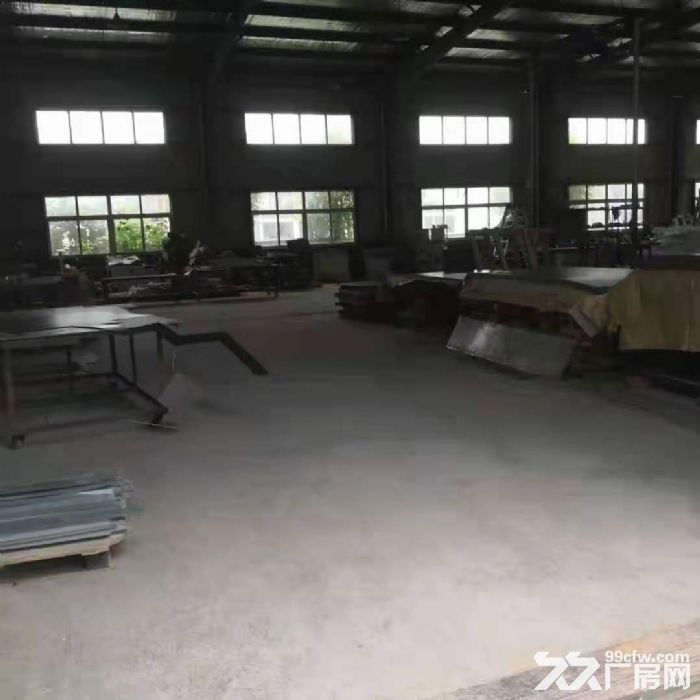 临安横畈8000方单层厂房出租，层高9米-图1