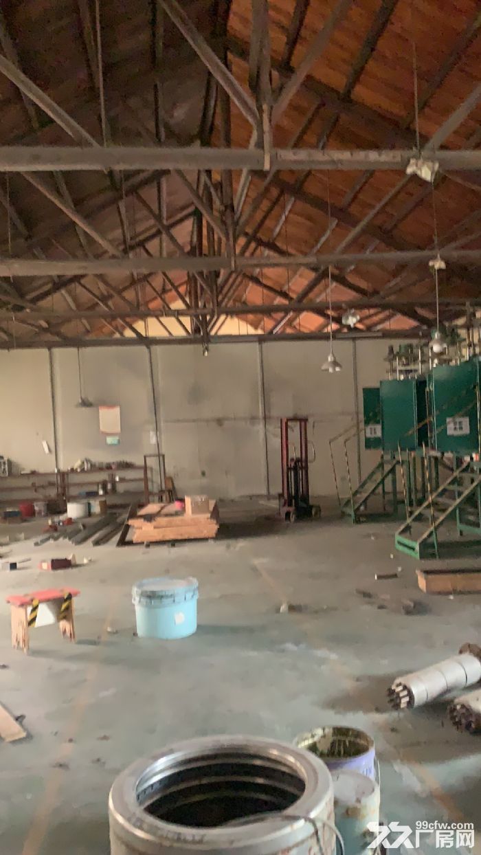 炮台口1100方两栋单层车间出租，独门独院适合木制品小五金加工电商-图1
