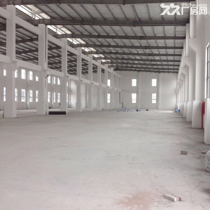 东山工业区厂房1350平米出租货梯5吨价格15元-图1