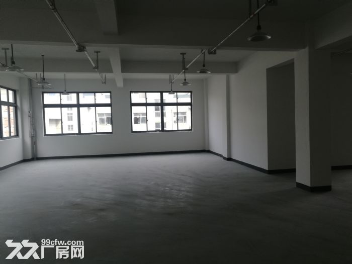 泽雅工业区5楼1800平方米出租-图2