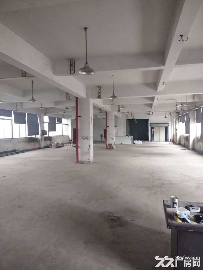 高翔标准厂房1−3层，2200平方，可用-图1