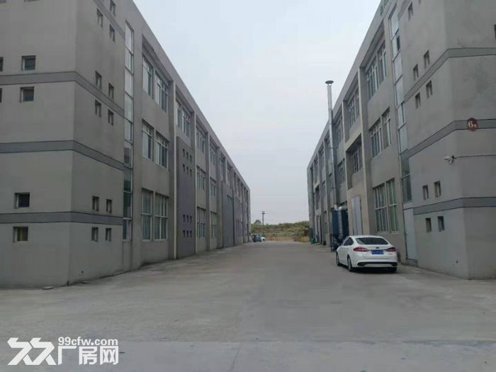 池州市东至县东流工业园7000方厂房出售-图1