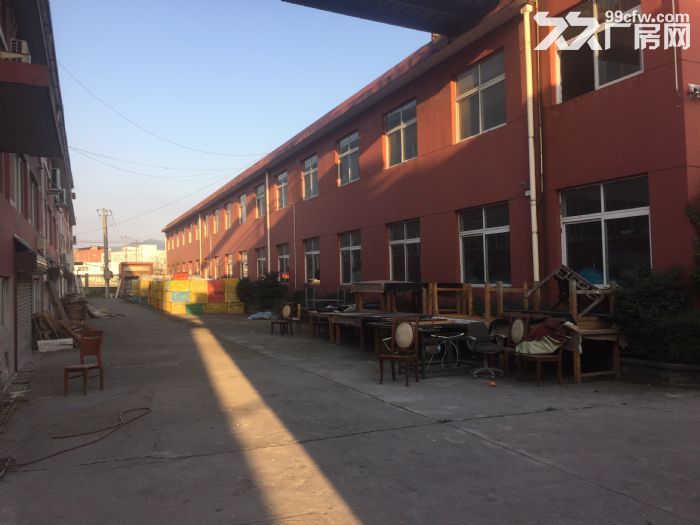 鹅湖工业区 1到2层2200平方-图1