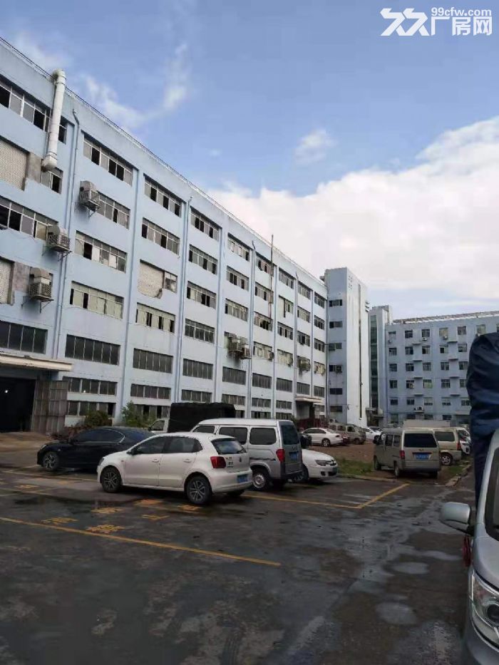 上汇工业区 3楼3500平方，货梯5吨-图1