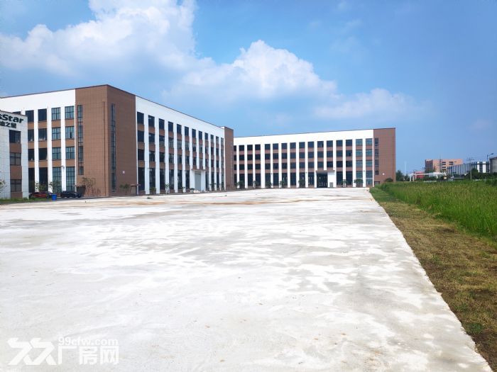 【共创小微企业产业园】孵化器（三年免租金）-图3