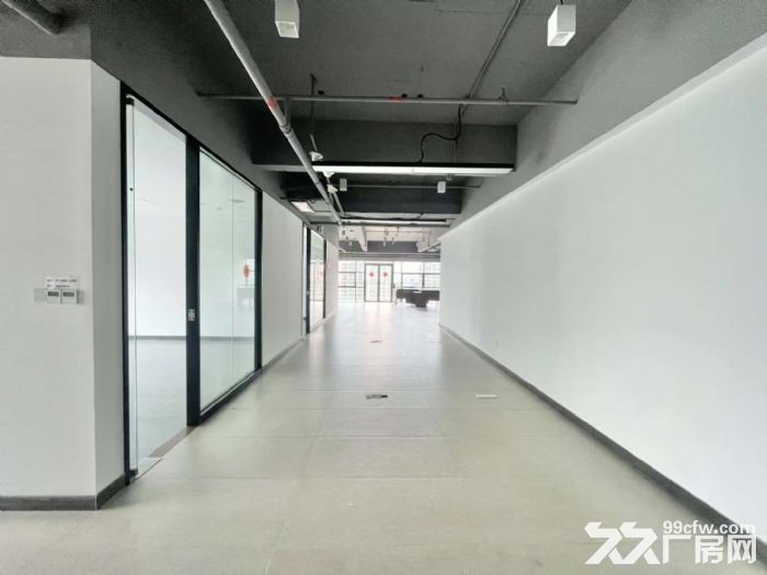 凤岗怡安工业城附近，450平带超大阳台办公室厂房出租，水电齐-图4