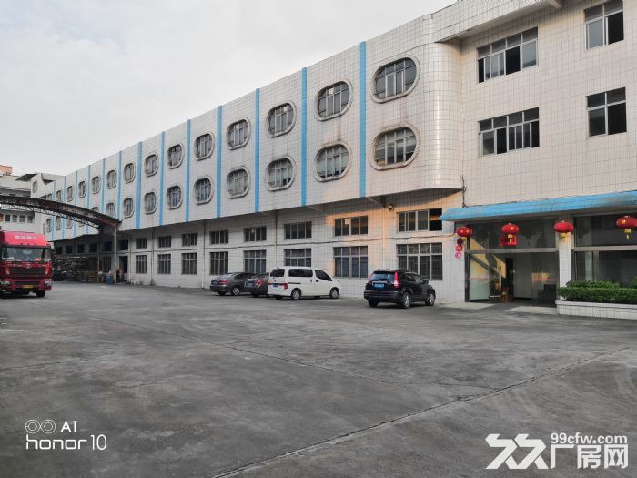 东莞寮步标准厂房一楼2300平方出租可分租空地大可办环评-图1