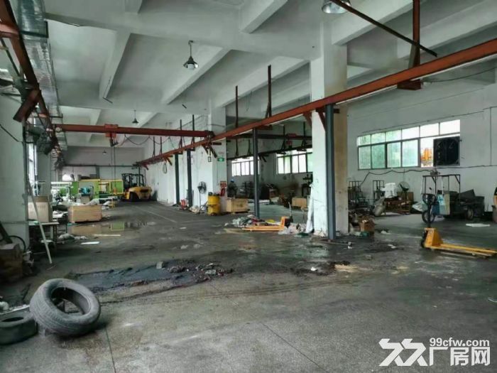 雁田布心一楼五金 注塑 模具 塑胶厂房出租1400平方-图3