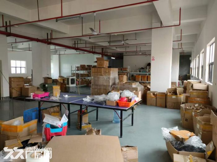 凤岗雁田布心楼上650平出租，市场附近，好招工，水电齐全-图2