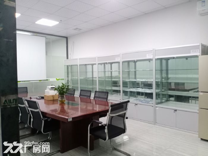 凤岗碧湖大道重工业厂房出租楼上1380平方 适合电子电商组装-图3