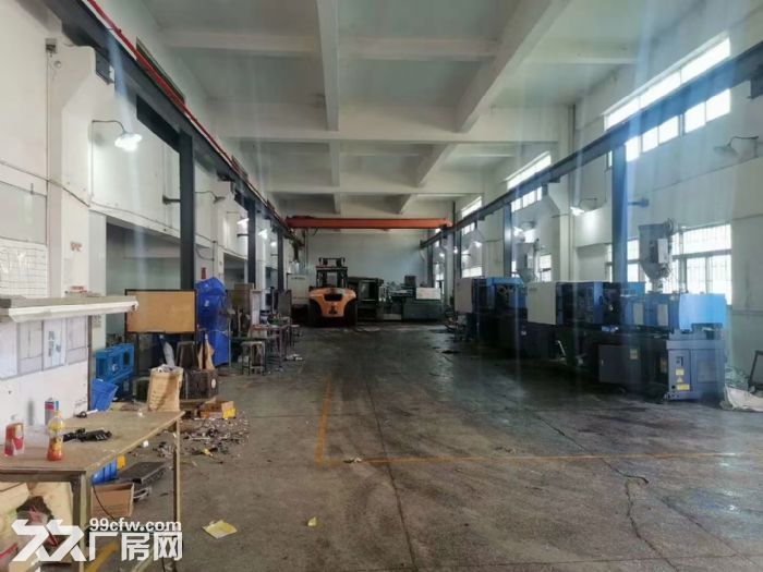 凤岗主干道边上厂房出租一楼1700平 带行车 高度6米空地大-图4