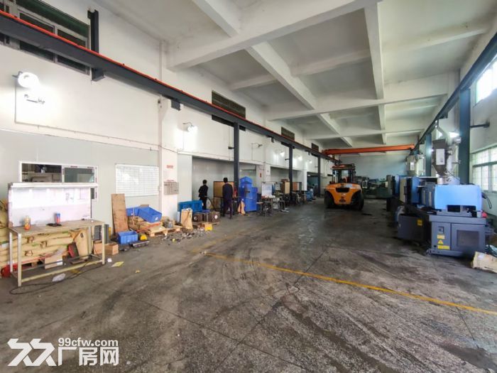 凤岗主干道边上厂房出租一楼1700平 带行车 高度6米空地大-图3