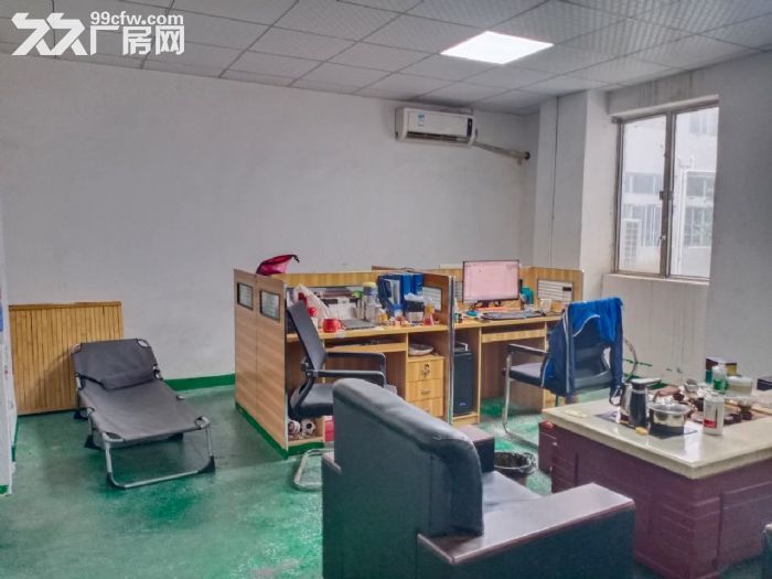 适电子 五金 手袋 毛刷 雁田布心楼上600平现成精装修出租-图5