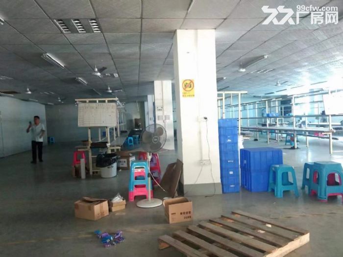 凤岗油甘埔三楼厂房出租1400平 有办公室装修 车间吊顶-图4