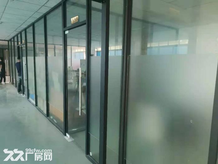 林村太阳城，电商贸易仓库门装配 轻加工厂房出租1400平-图3