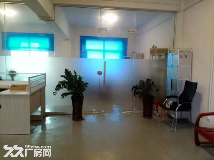 凤德岭楼上可做贴片 电子 仓库 数据线 毛刷厂房出租500平-图3