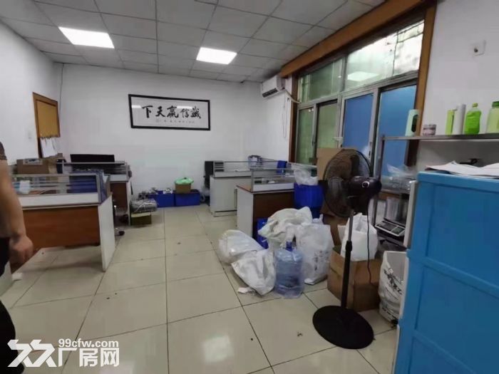 大坪高速出口一楼6米高带行车厂房出租1100平 适合注塑五金-图3