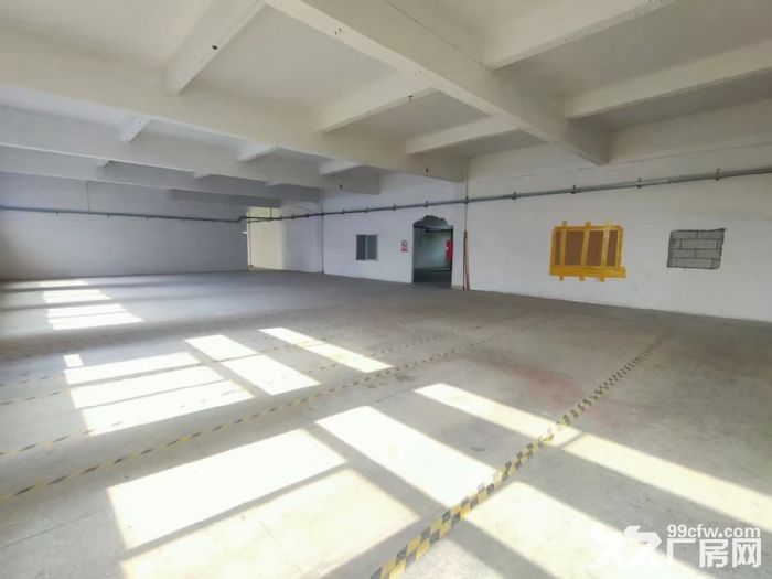 凤岗近平湖新空出楼上整层1800平 国有双证 适合各行业-图2