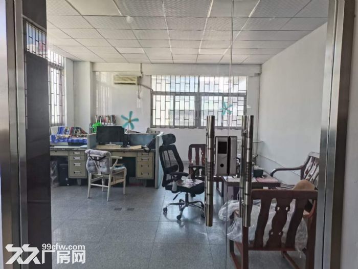 凤岗雁田二楼800平厂房出租，现成水电办公室装修，交通便利-图3