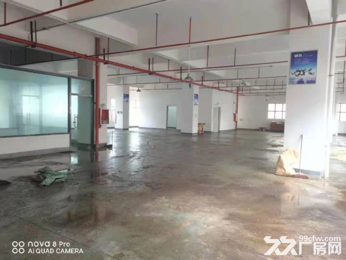 雁田工业园已搬空厂房出租二楼760平方 带办公室水电齐全-图1