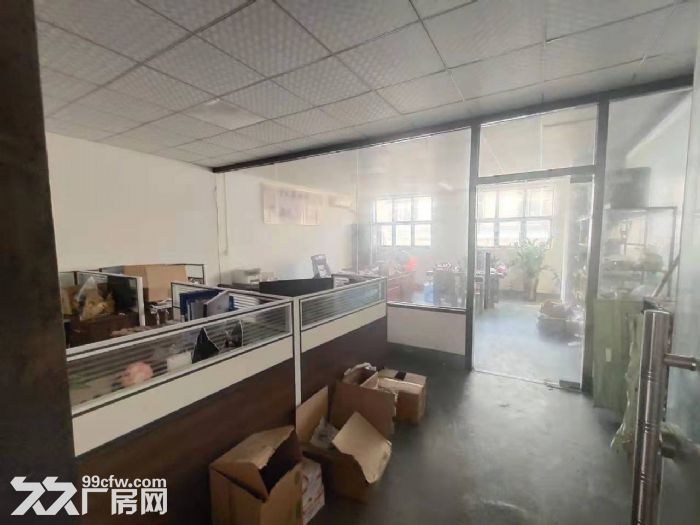 雁田工业园已搬空厂房出租二楼760平方 带办公室水电齐全-图4