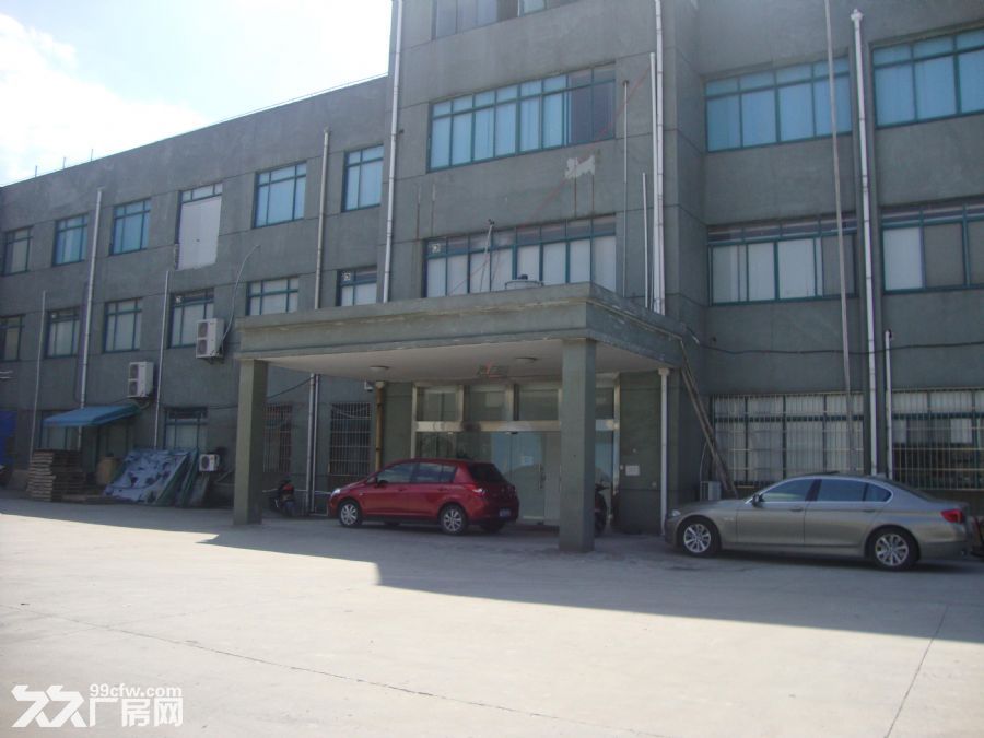 寮步凫山有独院一楼厂房800平方招租水电齐全-图1