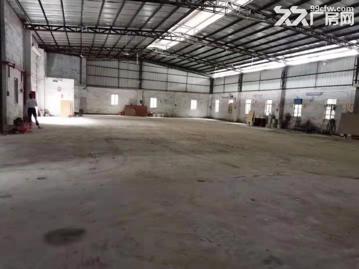 小独院 凤岗单一层钢构厂房出租950平 家具 仓库塑胶-图2