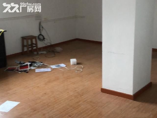 白石二楼电梯1000平方厂房出租-图1