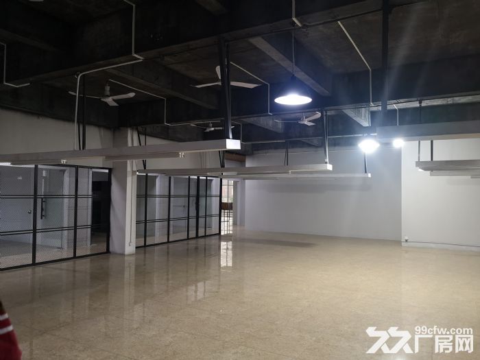 出租翠山湖单层全新装修厂房，近路边交通便利，环境优美-图1