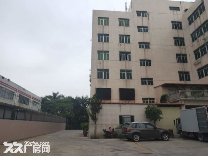 升平工业区正规厂房1600+850平可以分割-图1