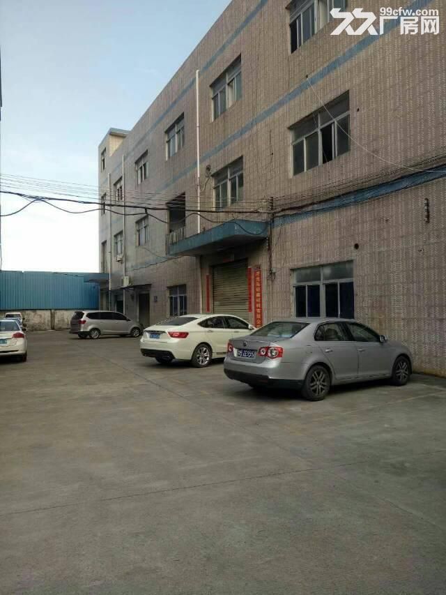 南联楼上1100平带装修地铁口厂房招租-图1