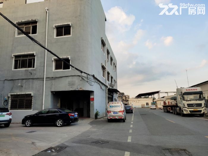 龙岗区南湾街道上李朗方鑫路莱茵工业区厂房出租-图4