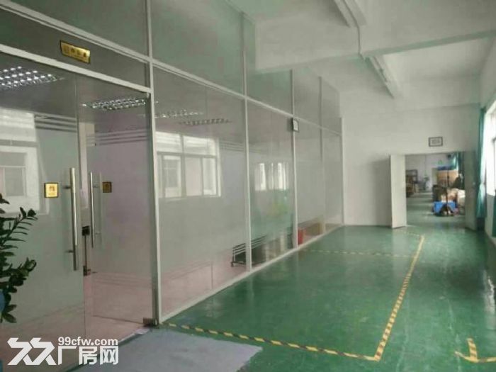 坪山碧岭主干道边2楼整层原房东1000平带装修-图3