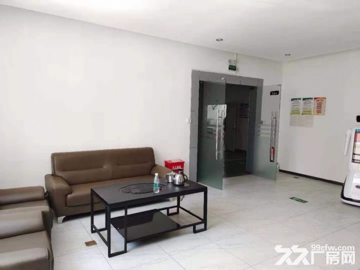 龙华大浪小面积360平精装厂房出租-图1