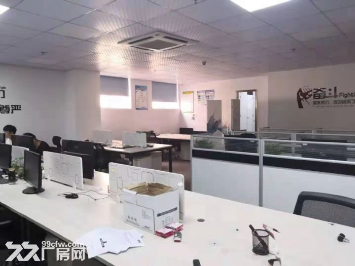 龙华天虹附近新出楼上520平精装厂房出租-图5