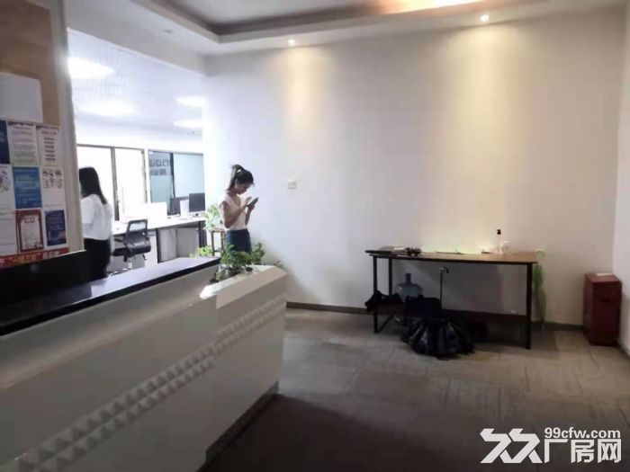 龙华天虹附近新出楼上520平精装厂房出租-图8