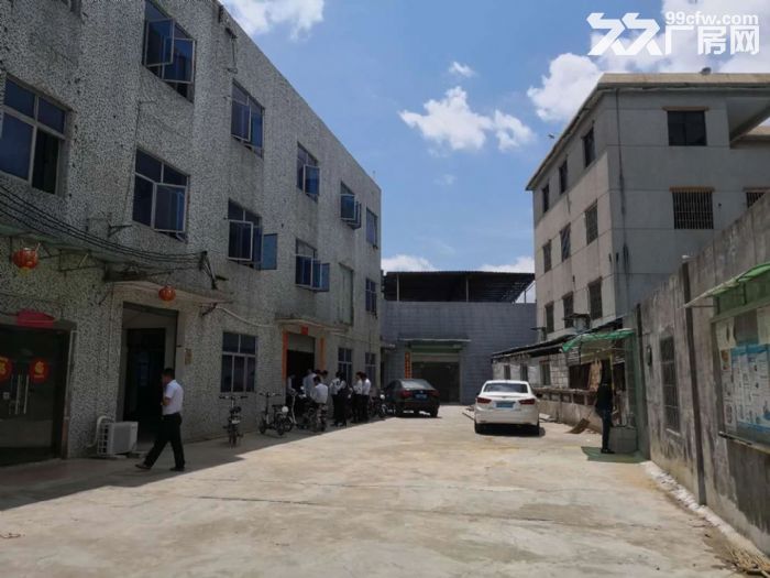 龙岗中心城爱南路标准厂房二楼1300平原房东-图4