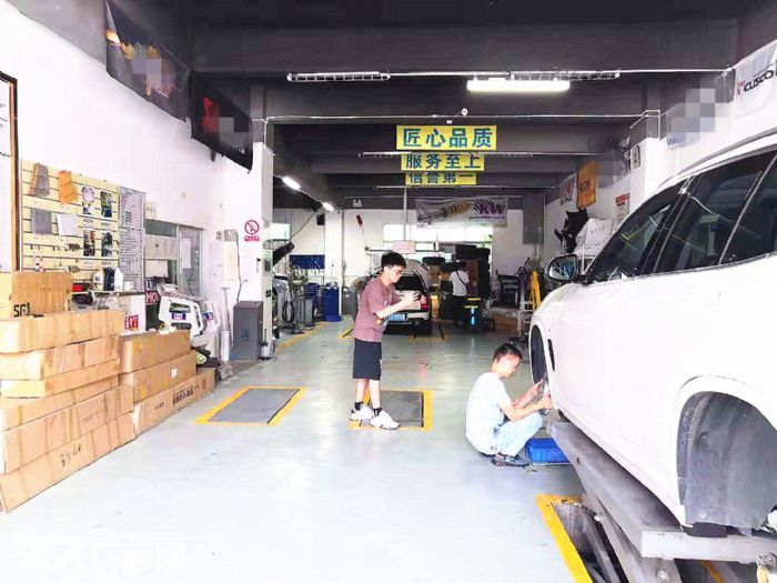 深圳龙华大浪元芬地铁站一楼450平精装汽车维修厂房出租。-图4