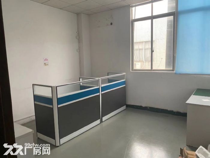 大浪商业中心附近新出厂房330平-图1