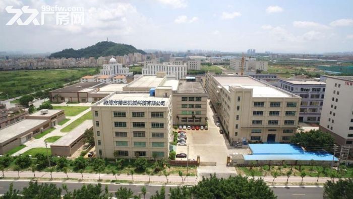 企业闲置楼层 面积3600m² 4楼出租 黄金地段 租金便宜-图1