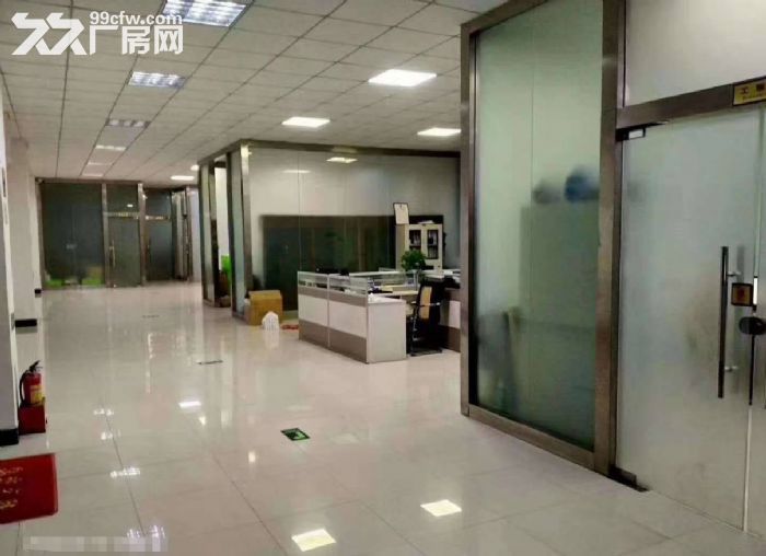 黄圃 刚空出原注塑厂房5000平方一楼精装修办公室，水电齐全带行车-图4