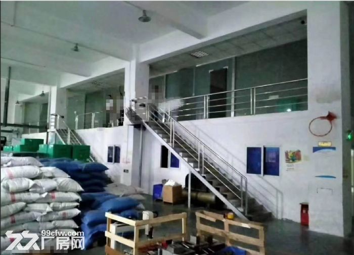 黄圃 刚空出原注塑厂房5000平方一楼精装修办公室，水电齐全带行车-图2