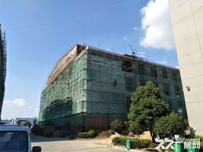 整栋(4层)每层1700平方平出租(分层出租均可)-图1