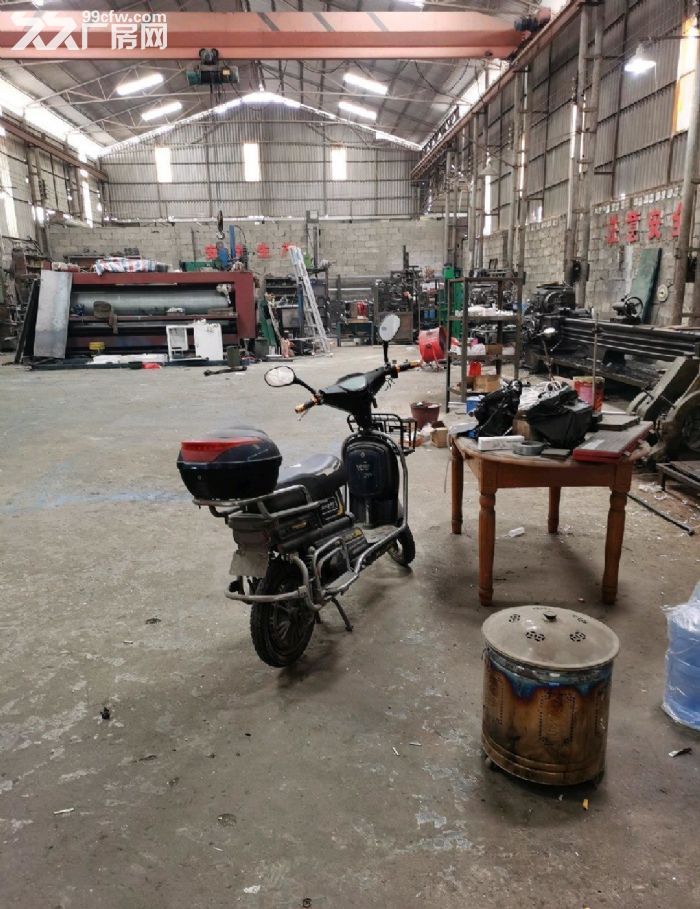 西郊钢屋架厂房530平米屋檐高7米配5吨行车-图2